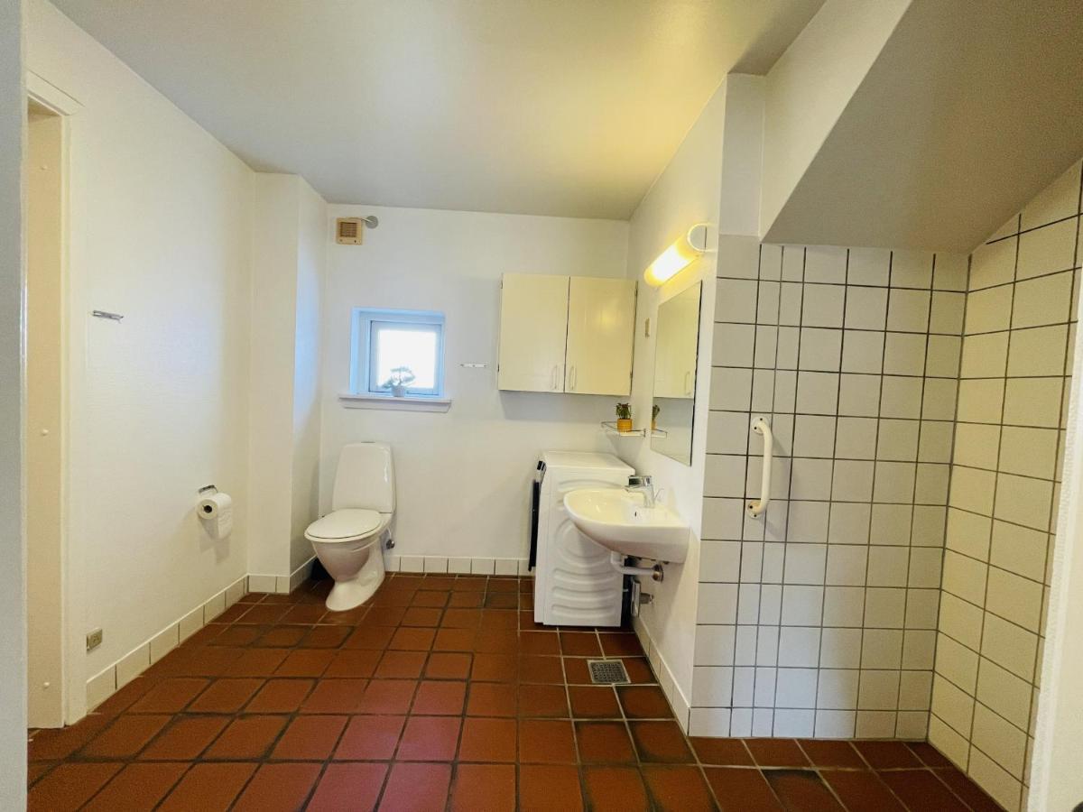 Aday - Central Terrace Apartment In Hjørring Eksteriør bilde