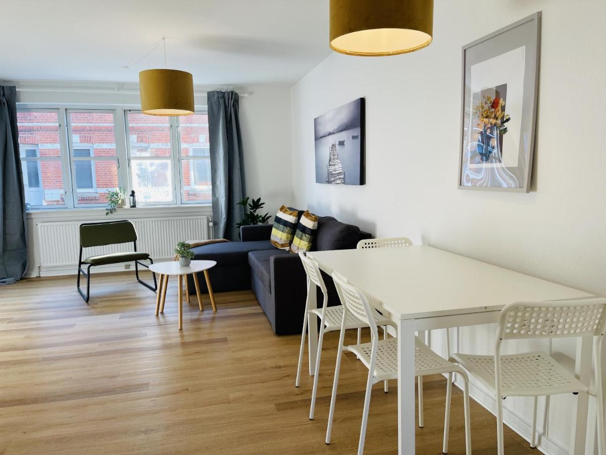 Aday - Central Terrace Apartment In Hjørring Eksteriør bilde